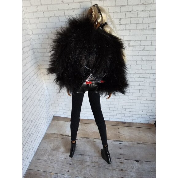 Mattel Rare 2025 Barbie Signature GOLD Styled By Patti Wilson Doll Designed - Picture 5 of 6